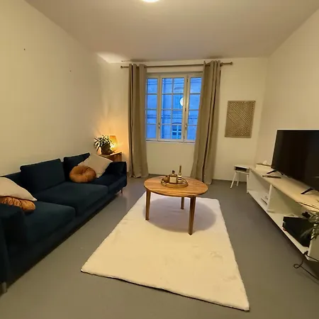 L'escapade Langroise 아파트 *