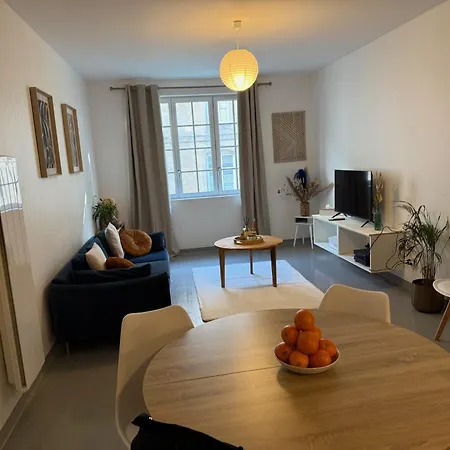 L'escapade Langroise 아파트