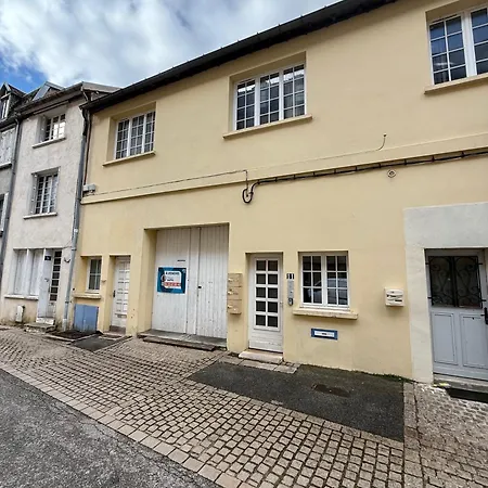 L'escapade Langroise Apartment *