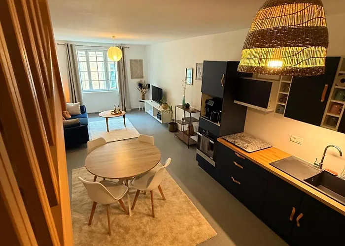 L'escapade Langroise Апартаменты Лангр